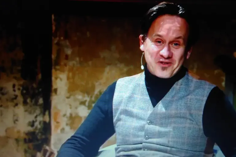 Übersetzer Mirko Kraetsch heute auch als Moderator